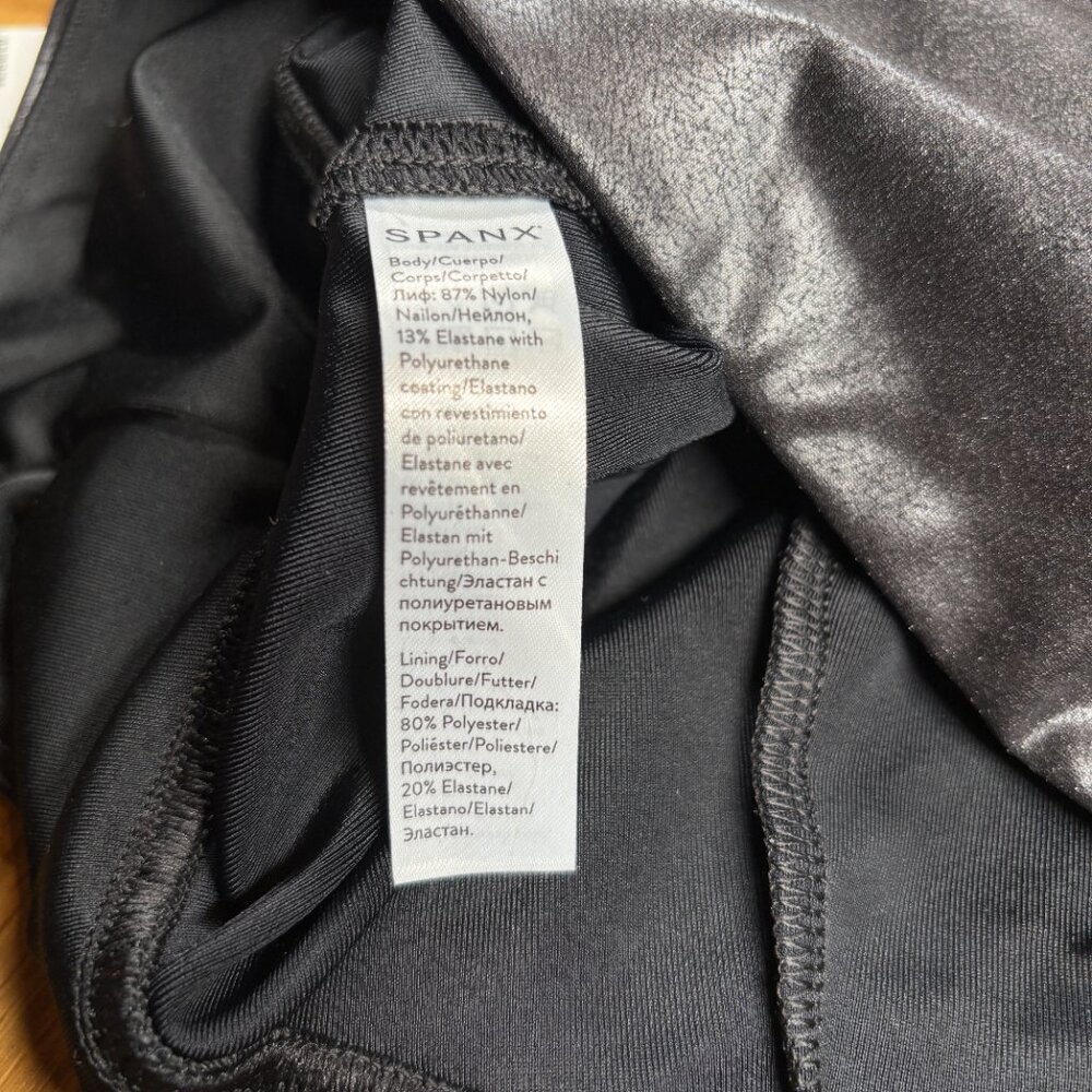 NWT Spanx Faux Leather Moto Leggings Black High‎ Rise Shaping Pants – Size S - Picture 9 of 10